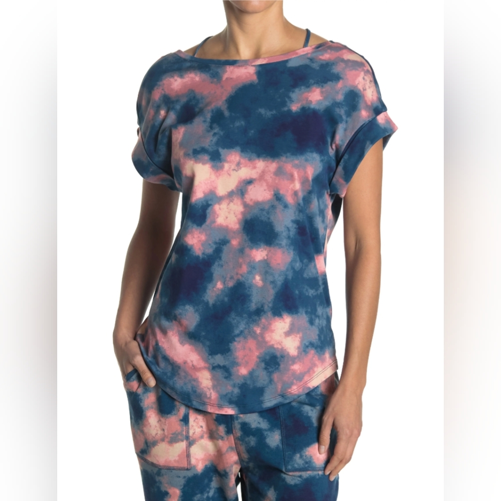 Relaxed fit, casual, tie dye top